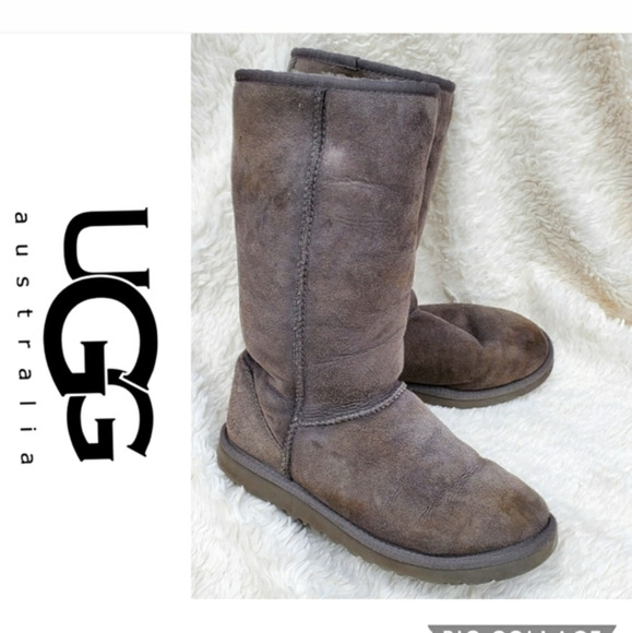 Ugg classic tall boots‎ 5 - Picture 1 of 13